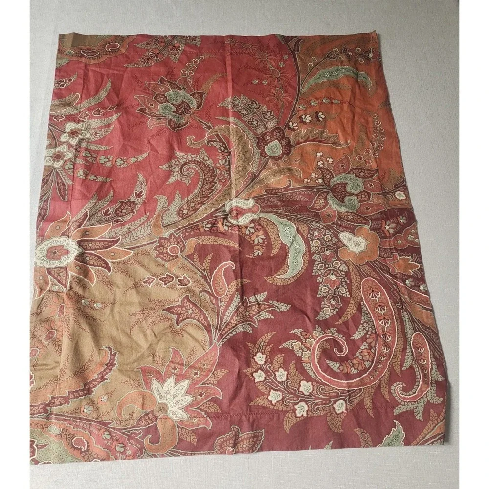 Pottery Barn Rectangle Pillow Sham 29 x 24 Floral Paisley ONE ONLY